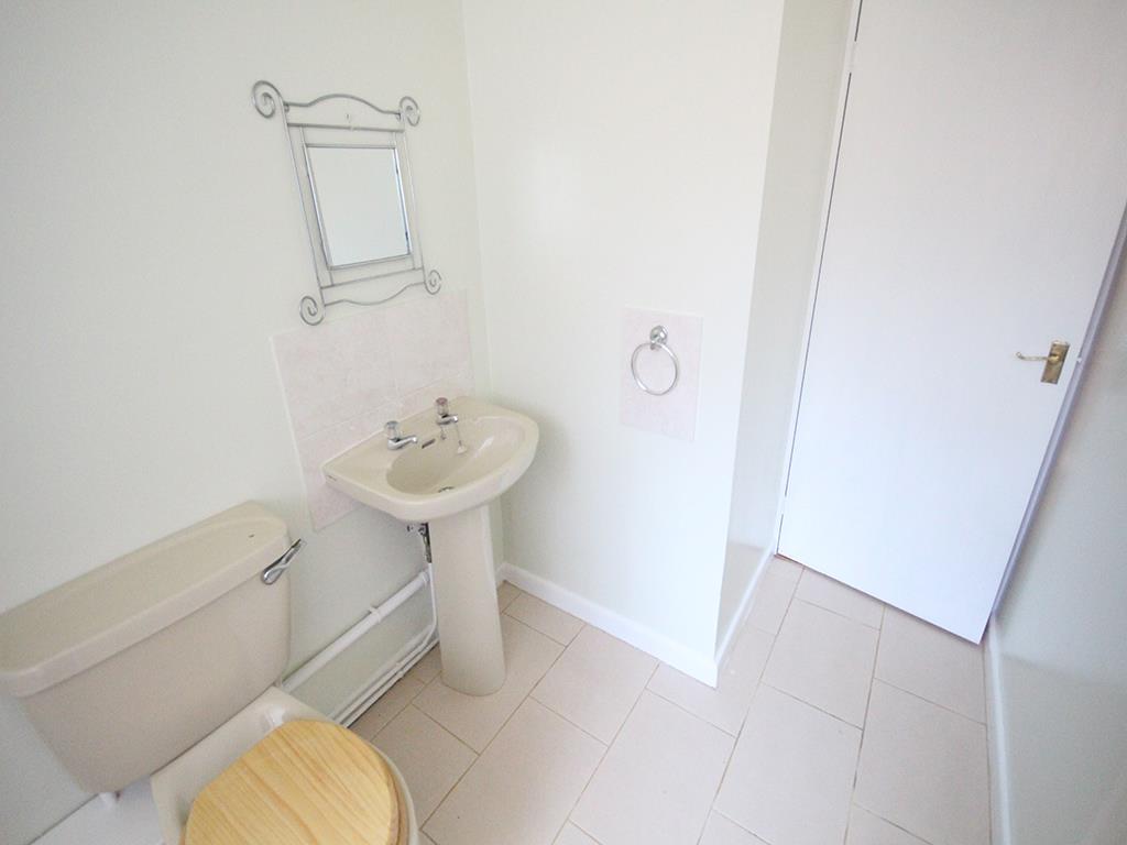 1 bedroom flat For Sale in Barrowford - IMG_2746.jpg